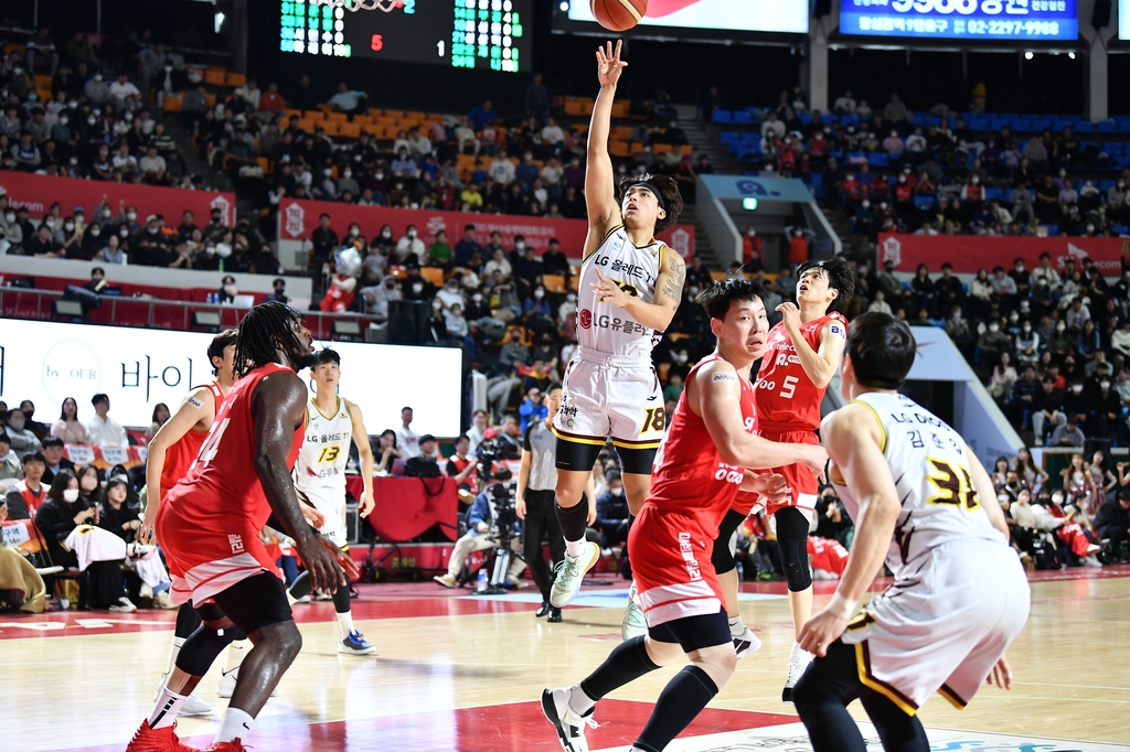 프로농구 LG, 속공 득점 14-3으로 압도…SK에 10점 차 승리