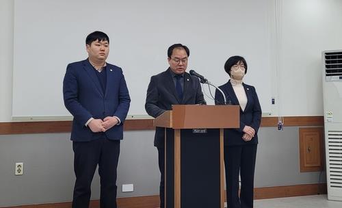 민주 "2월임시회 등원거부"…청주시의회 파행 점입가경(종합)