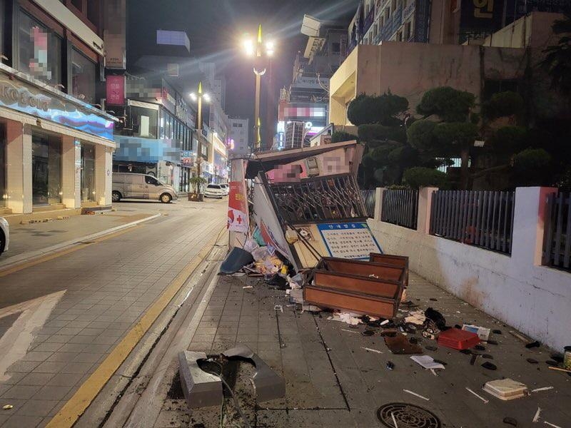 만취운전 20대, 인도 시설물·커피숍 들이받고 7㎞ 도주