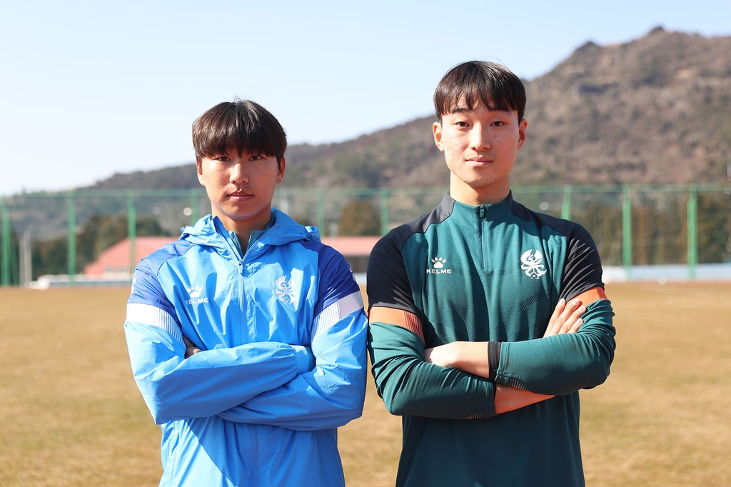 K리그1 광주FC, 젊은 피 수혈…풀백 김동국·GK 김태준 영입