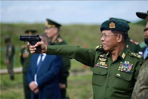 미얀마 군정, '충성시민' 총기소지 허용에 신청자 쇄도