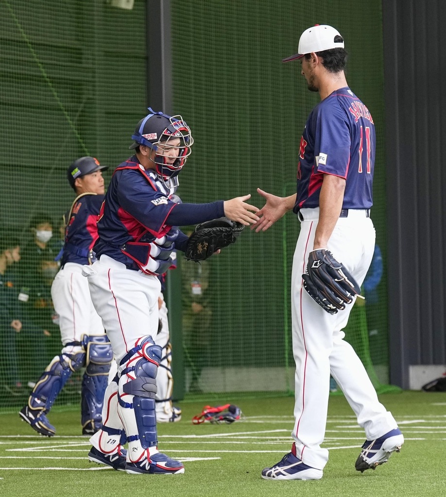 구름 관중·다저스 사장·노모…일본 WBC 대표팀 훈련 화제 만발