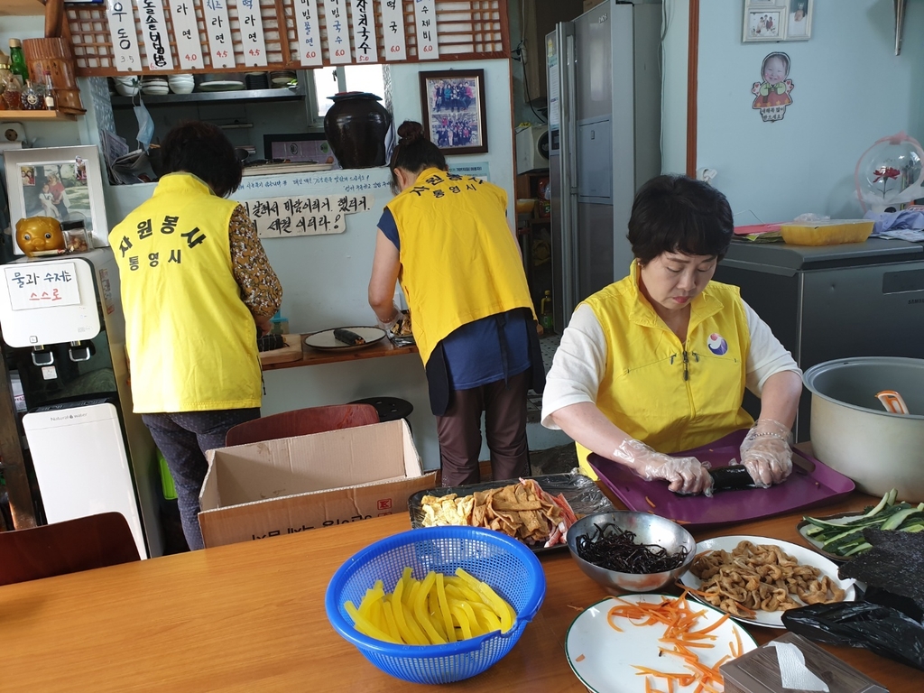 [#나눔동행]"먼저 떠나보낸 아들 생각에 더 열심" 15년째 무료봉사 이성순씨