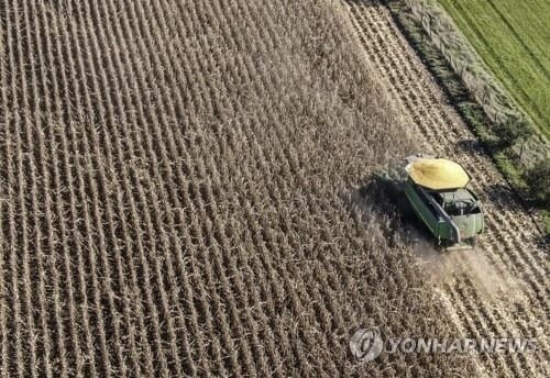 디어앤컴퍼니, 장비-제품가격 상승에 4분기 주당순이익 두 배 '껑충'