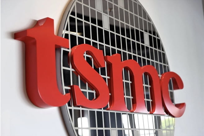 버핏이 손 뗀 TSMC, 월가는 ‘엄지척’…엔비디아도 선호