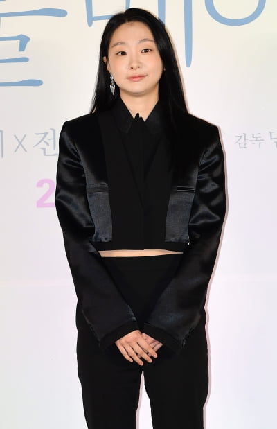 [TEN 포토] 김다미 '꽃내음 가득한 매력'