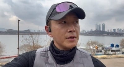 [종합]'박시은♥' 진태현, 일상으로 돌아와 선행…25km 기부 마라톤 진행