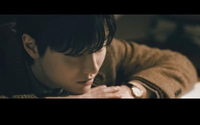 ‘컴백 D-1’ 우즈, ‘심연’ 뮤비 티저 공개…’시선 집중’
