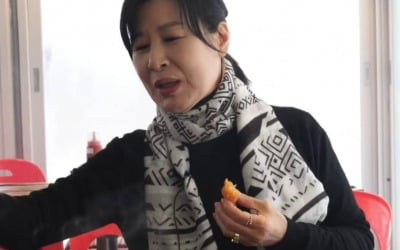 '김승현母' 백옥자 "먹고 살기 바빠서 조개구이 먹으러 올 꿈도 못 꿔"('김승현가족')