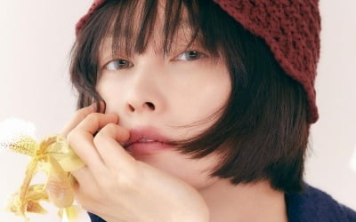 '원빈♥' 이나영, 해사한 봄의 여인 [화보]