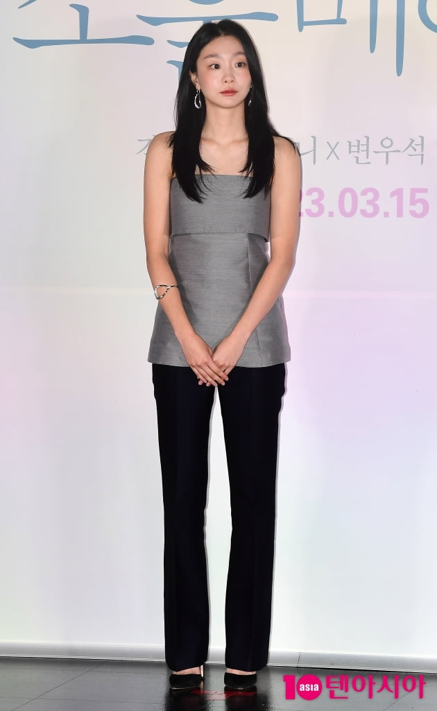 [TEN 포토] 김다미 '계절을 앞서간 패션'