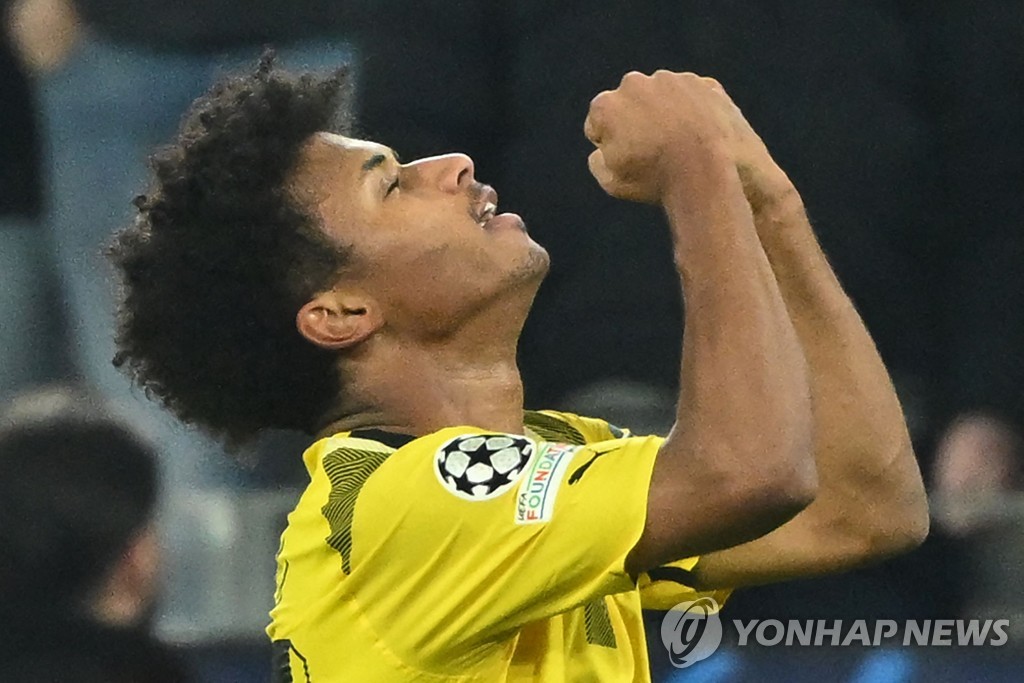 도르트문트, 첼시 1-0 제압하고 UCL 8강 성큼…아데예미 결승골