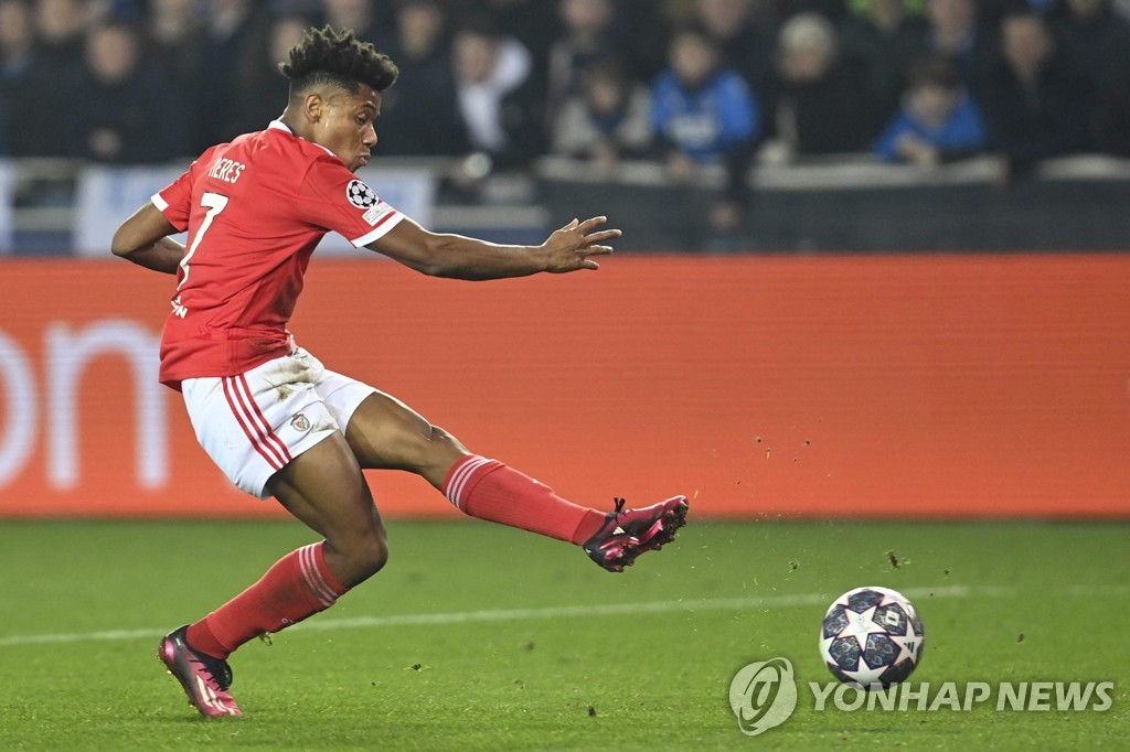 도르트문트, 첼시 1-0 제압하고 UCL 8강 성큼…아데예미 결승골