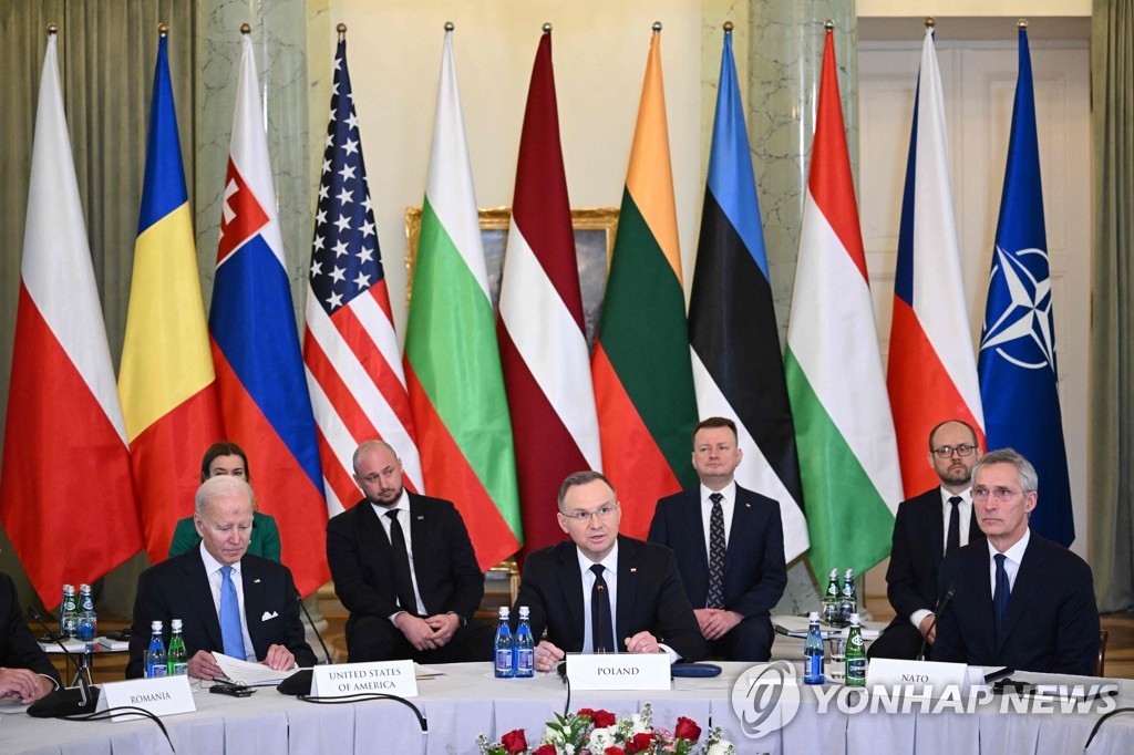 바이든 "푸틴, 핵군축조약 참여 중단선언 큰 잘못"(종합)