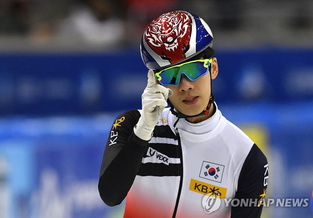 쇼트트랙 최민정, 5차 월드컵 1,500ｍ 금메달…혼성 계주 銀