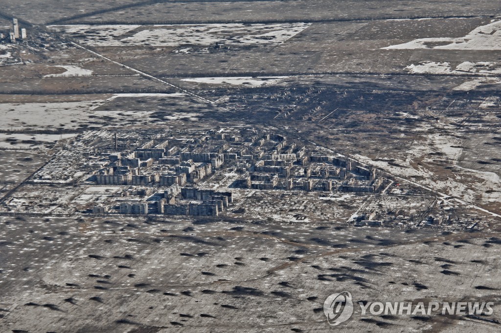 우크라 동부서 "러 연대 전멸"…대공세 강행에 美 "너무 한심"