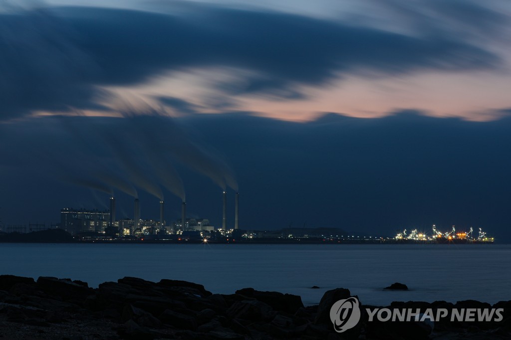 충남도·15개 시군, 석탄발전 폐지지역 지원 특별법 제정 촉구