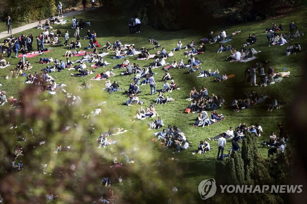 파리 공원에서 발견된 사체, 실종신고된 46세 여성으로 확인