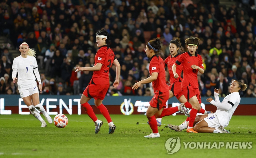 한국 여자축구, 유럽 챔피언 잉글랜드에 0-4 완패(종합)