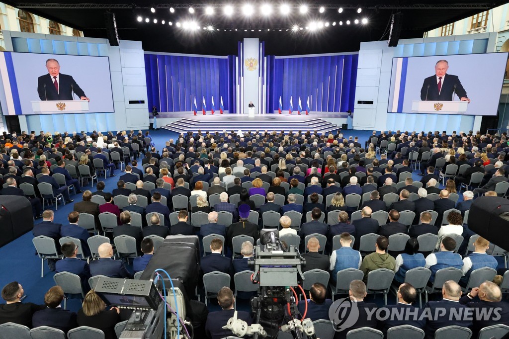 푸틴, 전쟁 1주년 앞두고 국정연설…"개전, 확전 모두 서방책임"