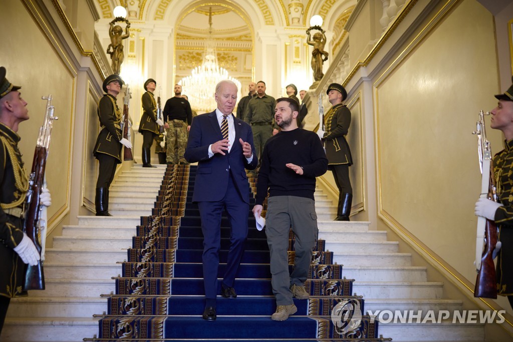 "키이우 깜짝 방문 바이든 미 대통령, 폴란드 도착"[PAP통신](종합)