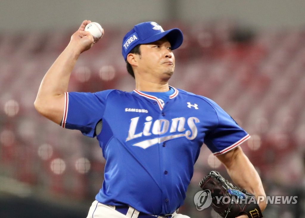 日 기자 만난 오승환 "기회 되면 한신 코치해 보고 싶어"