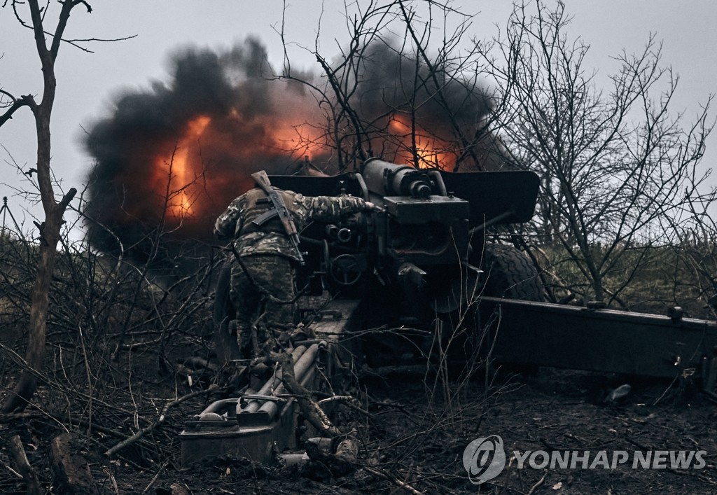 우크라 편에서 싸우는 러시아인들…조국에 총부리 겨눈 까닭은