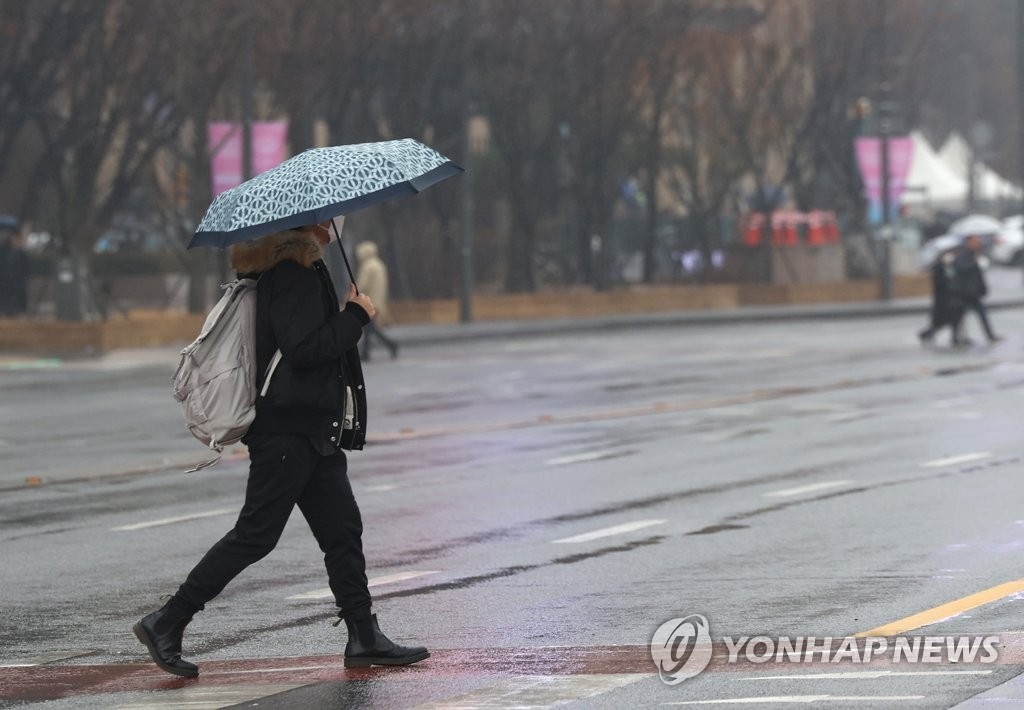 전북 비·눈 내리다 아침에 그쳐…낮 최고기온 7∼10도