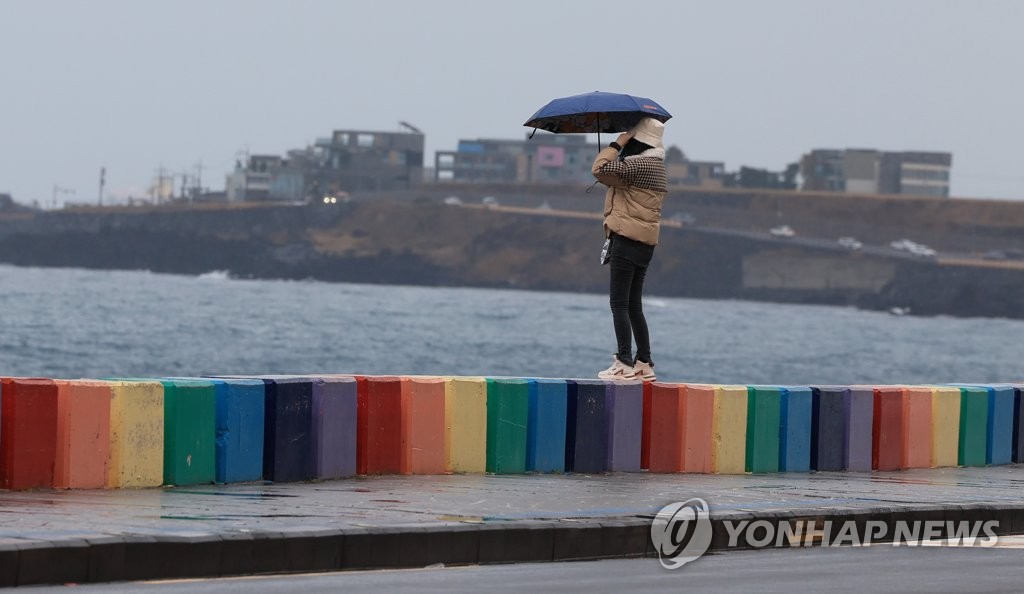 [내일날씨] 제주·호남 비…중부지방은 미세먼지