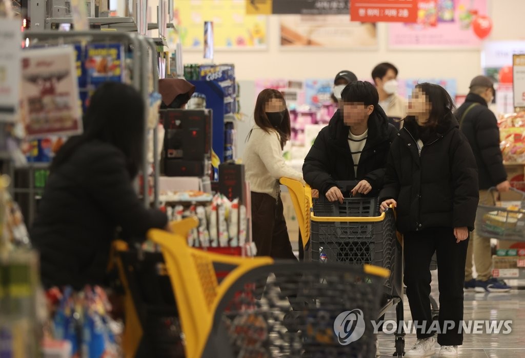 코로나 일상회복도 빈부격차…취약계층일수록 "아직 회복 못해"