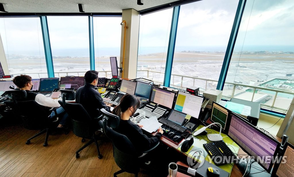 [제주공항 사람들] ⑫관제사들이 꼽는 최악의 순간 "심장 터지는 줄"