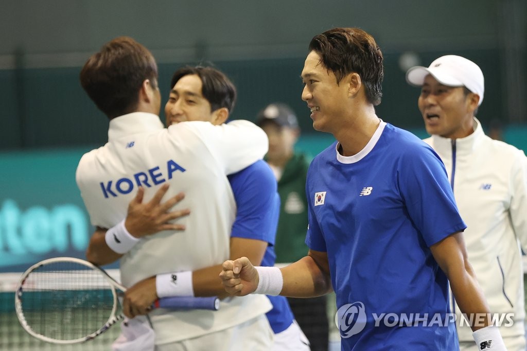 한국, 데이비스컵 2년 연속 16강 쾌거…벨기에에 3-2 대역전승(종합2보)