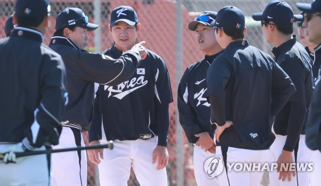 [WBC 캠프] 이강철 감독, 국제 대회 경험 풍부한 코치진에 대만족(종합)