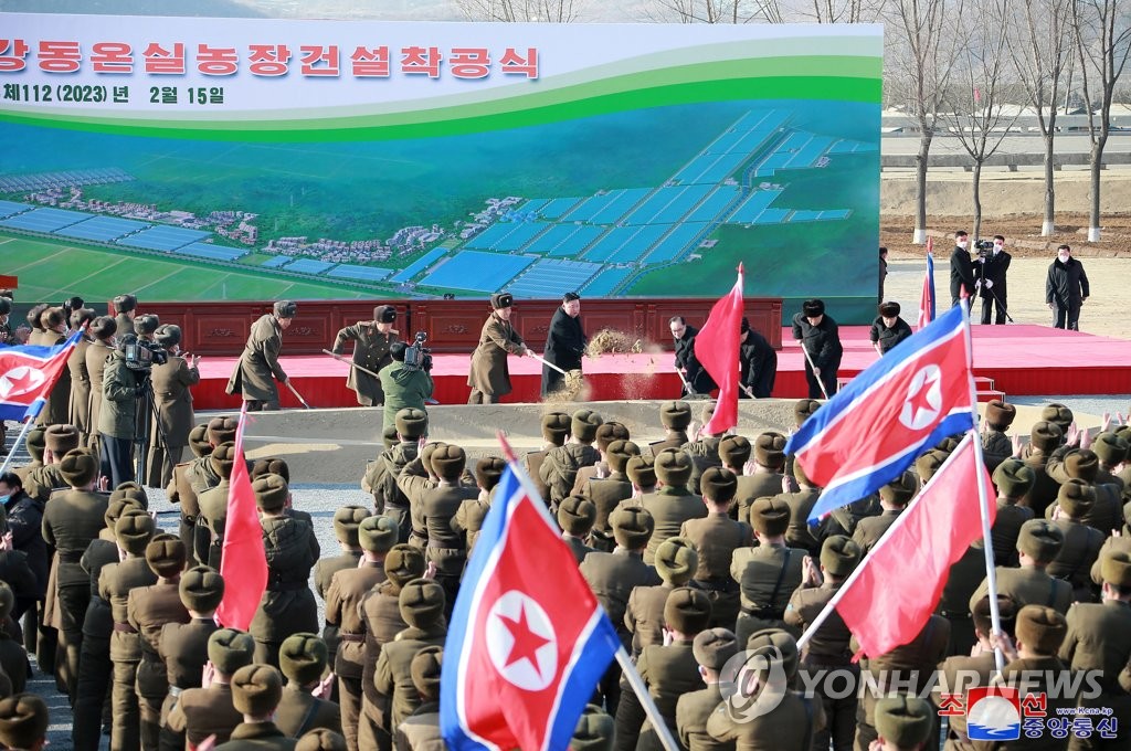 北김정은, 평양 주택건설 착공식 3년째 참석…올해 첫 현지시찰(종합2보)