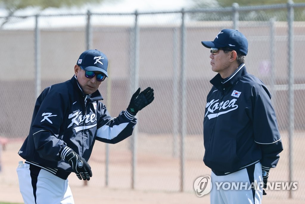 [WBC 캠프] 이강철 감독, 국제 대회 경험 풍부한 코치진에 대만족