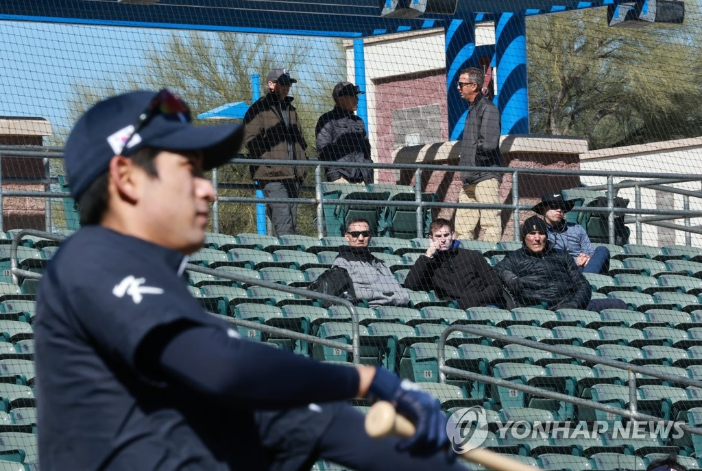 [WBC 캠프] 이정후, 보라스 조언 듣고 자신감 충전 "MLB 평가 끝났다더라"