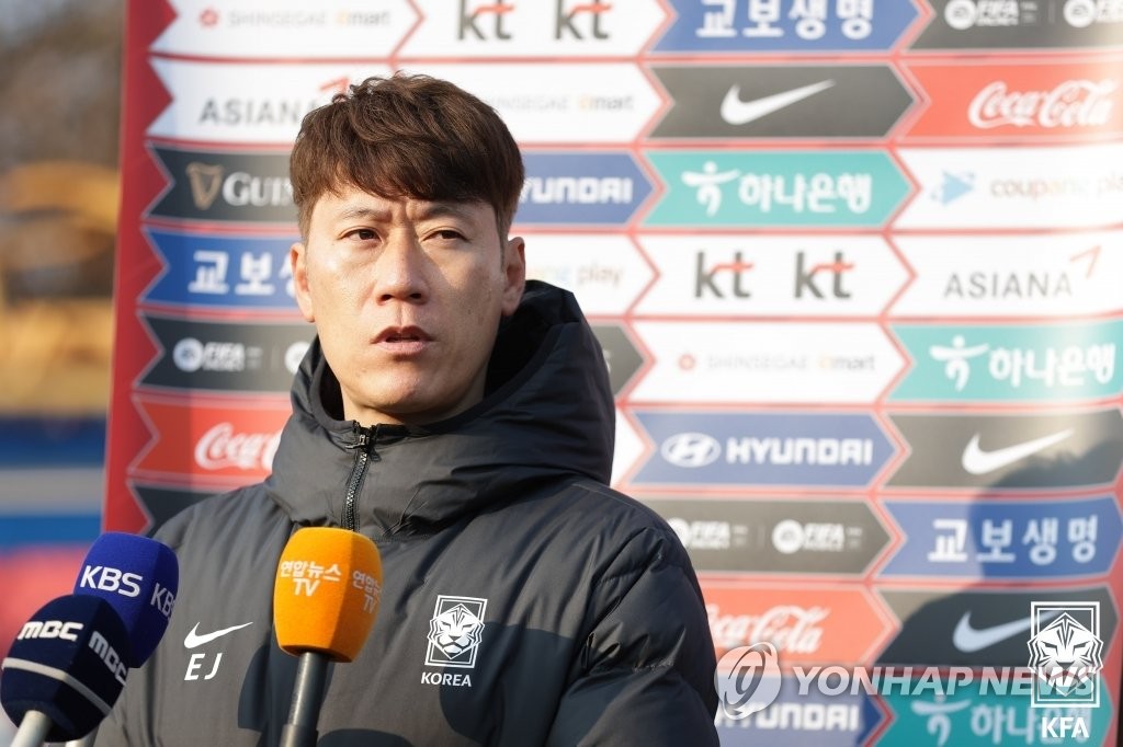 김은중호, U-20 아시안컵 출전차 우즈베크로…"4강 넘어 우승"