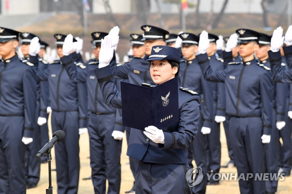 수영 국가대표 출신 김민주, 공군사관학교 수석 입학