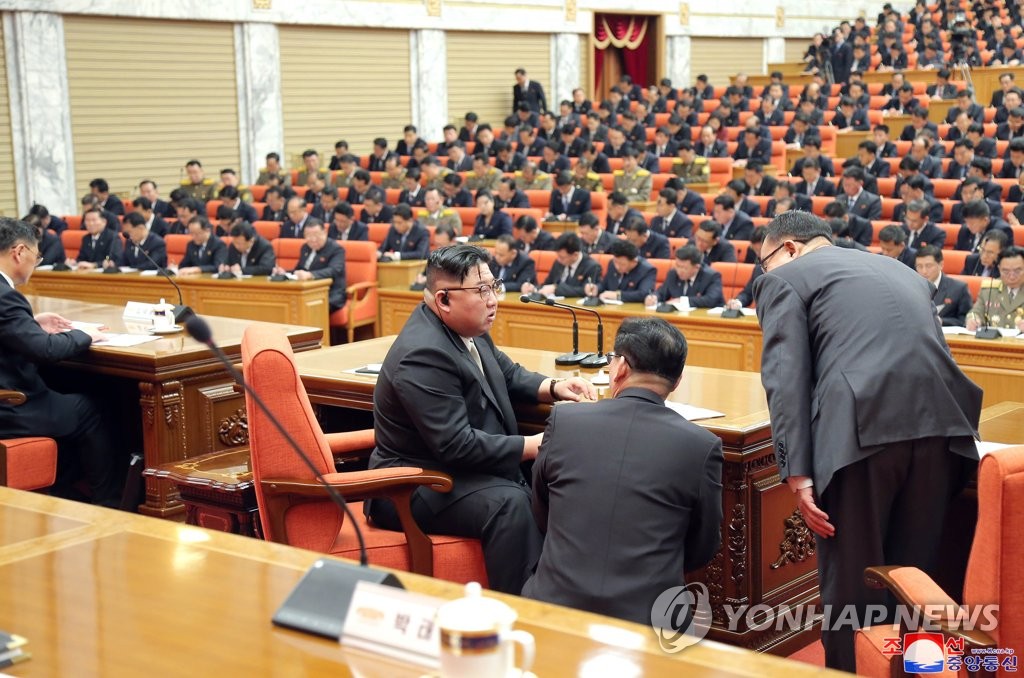 北, 아사자 정황속 농사문제 논의 전원회의 개막…김정은 참석(종합)