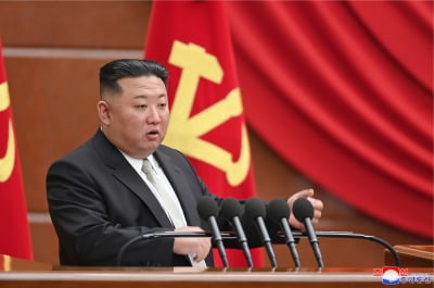 北, 김정은 참석 중앙군사위 개최…"전쟁준비태세 엄격히 완비"