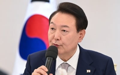 尹 "윤핵관, 대통령 욕보이는 표현"…安 향해 "국정 운영 방해꾼"