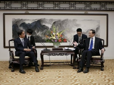 '미국과 갈등심화' 중국, 일본에 "이견 적절 관리해야"