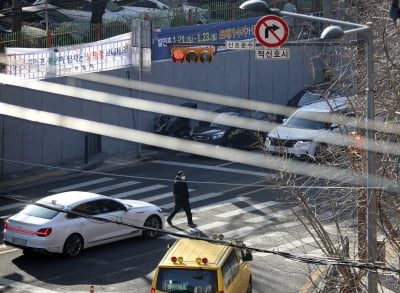 법규 위반 차량에 고의 접촉사고…보험금 수억원 가로챈 일당 검거