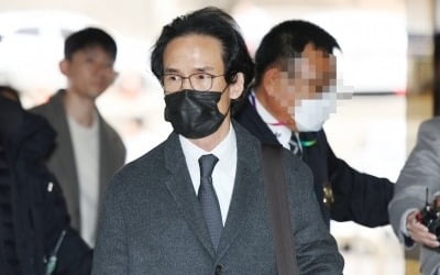 '200억 횡령·배임' 조현범 한국타이어 회장 구속…"증거인멸 염려"