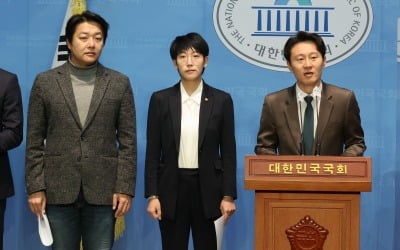 올해도 데드라인 넘긴 선거구 획정…청년 정치인들 "법 개정 서둘러야"