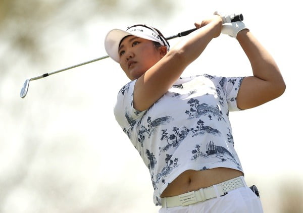 '루키가 돌아왔다'…유해란, LPGA 데뷔전 첫 승 노린다