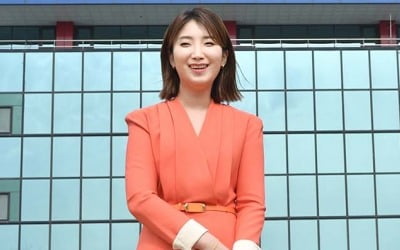 안내견 '하얀이'와 매일 KBS 출근…허우령, 장애인 앵커 선발