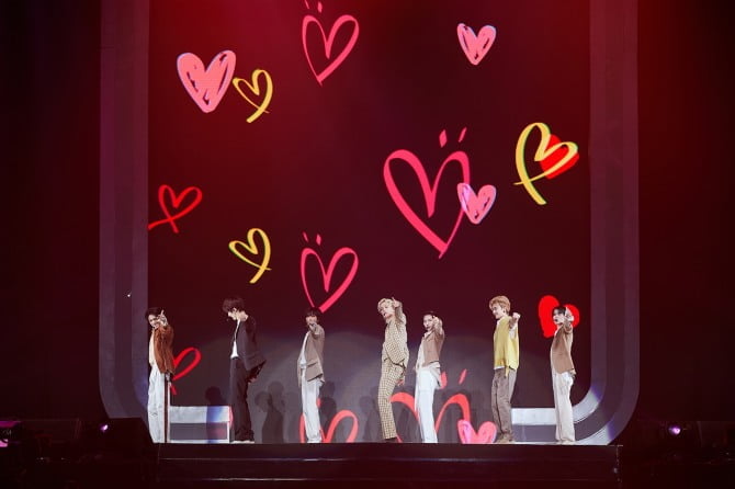 NCT DREAM, 인도네시아 콘서트 대성황…떼창으로 하나된 특급 공연 선사