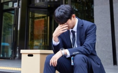 "연봉 많이 줄게" 꼬드긴 회사…이직 열흘 만에 '악몽' [곽용희의 인사노무노트]