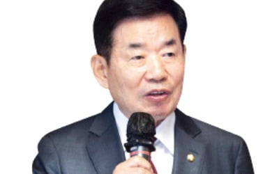 김진표 국회의장 "선거제 개편 방해 정치인, 총선서 심판"
